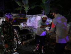 Dengan Cara Humanis, Kapolres Kudus dan Dandim 0722 Kudus Ajak Masyarakat Patuhi Prokes