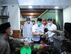 Bupati Kudus Ziarah Sunan Muria