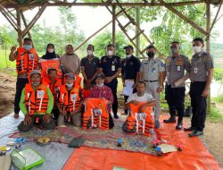 JASA RAHARJA PATI MoU DENGAN KELOMPOK PERAHU WISATA BENDUNG LOGUNG DI KUDUS