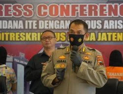 Video Polisi Tilang Pengendara Pakai Sandal Jepit Hoax